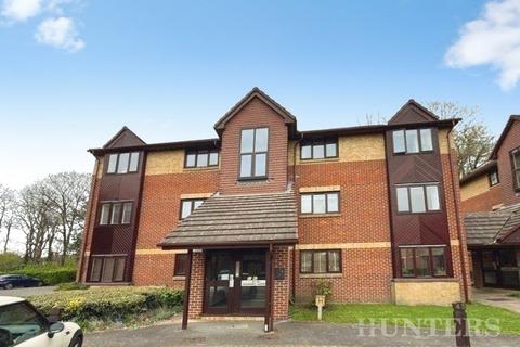1 bedroom flat for sale, Rossignol Gardens, Carshalton, SM5 2ED