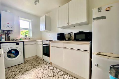 1 bedroom flat for sale, Applegarth Road, Heysham, Morecambe, Lancashire, LA3