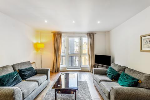 2 bedroom apartment to rent, Bartholomew Close London EC1A