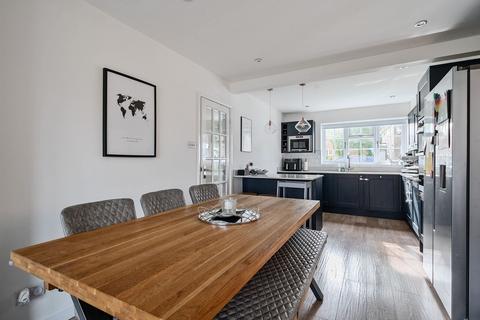 4 bedroom detached house for sale, Washington Drive, Windsor, SL4