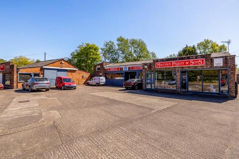 2 bedroom detached bungalow for sale, Sleaford Road, Tattershall, Lincoln