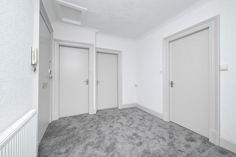 2 bedroom flat for sale, Dreghorn Loan, Edinburgh EH13