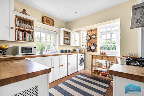 undefined, Friary Road, North Finchley, London, N12