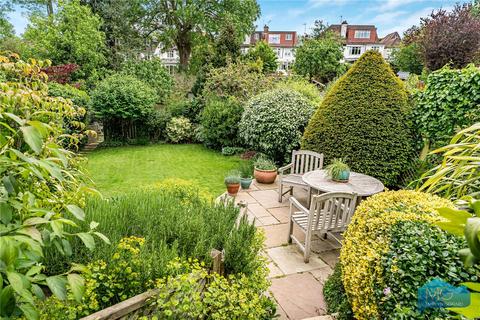 undefined, Friary Road, North Finchley, London, N12