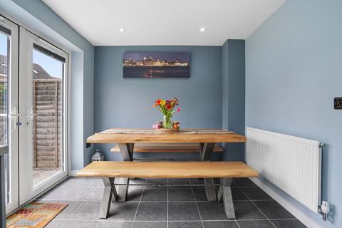 3 bedroom semi-detached house for sale, Whitley Close, Wantage OX12