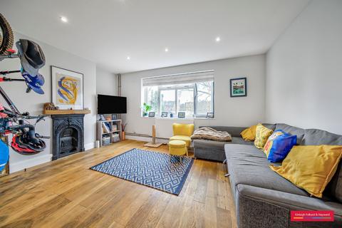 2 bedroom flat for sale, Broadhurst Gardens, London, NW6
