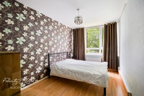 2 bedroom flat for sale, Winchester House, London,SE18.