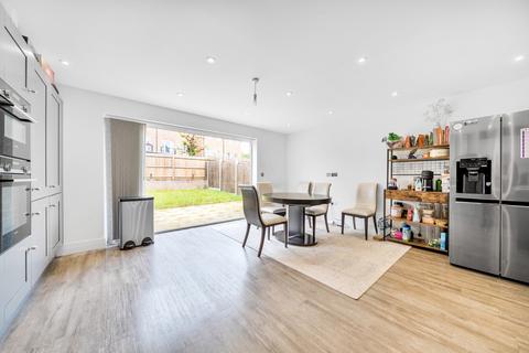 undefined, Roman Way, Beckenham, BR3