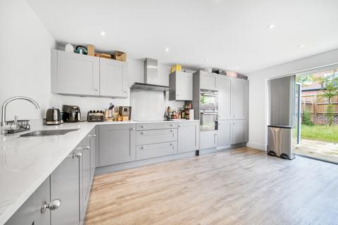 undefined, Roman Way, Beckenham, BR3
