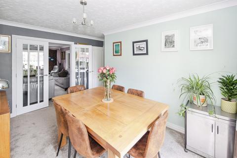 4 bedroom detached house for sale, Heath Green Way, Westwood Heath