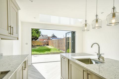 3 bedroom detached house for sale, Bulford Road, Durrington, Salisbury
