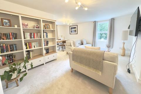 2 bedroom apartment for sale, Brunstead Road, Branksome Gardens, Poole, BH12
