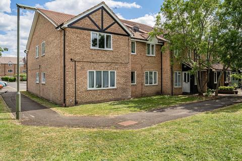 2 bedroom apartment for sale, Seymour Way, Sunbury-on-Thames, Surrey, TW16