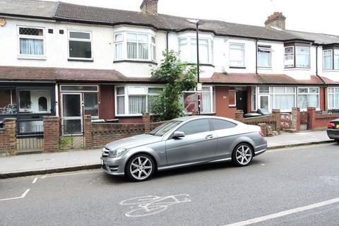 3 bedroom terraced house for sale, Park Lane, Tottenham, London, N17