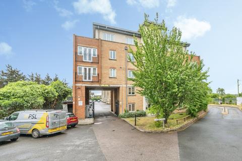 Capstan Drive, Rainham, RM13