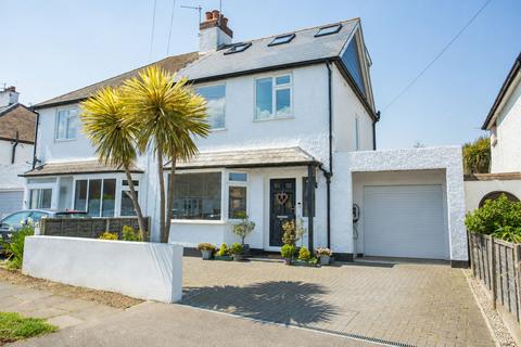 4 bedroom semi-detached house for sale, Pier Avenue, Herne Bay, Kent, CT6