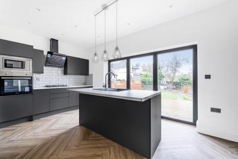 undefined, Knights hill, London SE27
