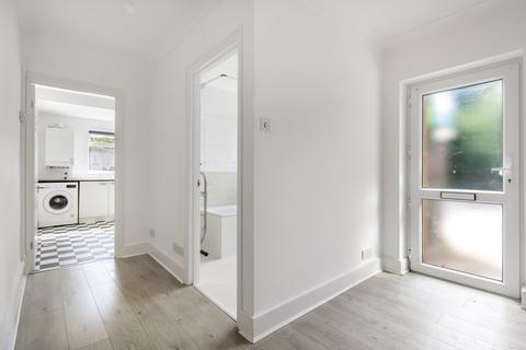 1 bedroom maisonette for sale, Fotheringham Road, Enfield, Greater London, EN1