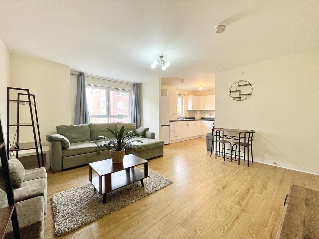 2 bedroom apartment to rent - View 3