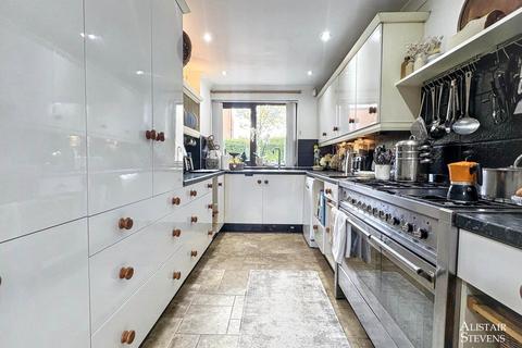 4 bedroom semi-detached house for sale, Firbank Road, Royton