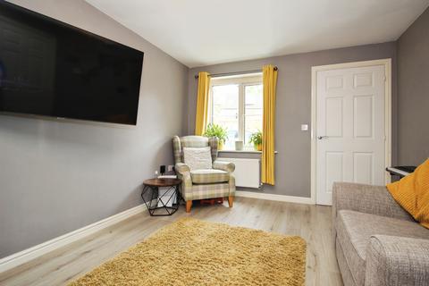 3 bedroom semi-detached house for sale, Marsden Avenue, Ossett, WF5