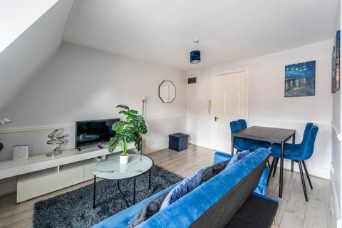 1 bedroom flat to rent, Streatham High Road London SW16