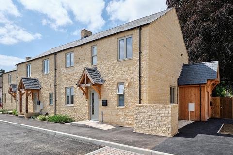 undefined, Fairford, Gloucestershire, GL7