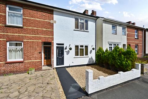 York Road, Farnborough, GU14