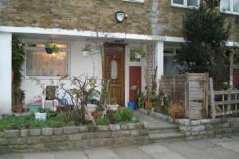 Wyllen Close, London, E1