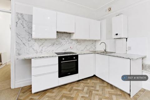 1 bedroom flat to rent, Drewstead Road, London, SW16