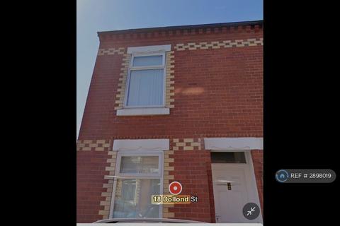 3 bedroom end of terrace house to rent, Dollond St, Manchester, M9