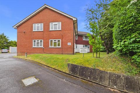 Reddown Road, Coulsdon CR5