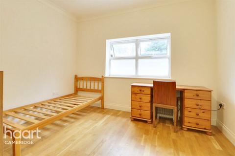 Studio for sale, Mill Road, Cambridge