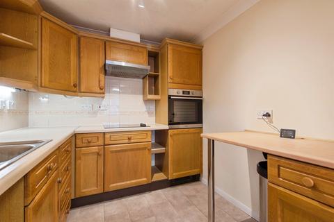 1 bedroom flat for sale, Collingwood Court, Royston
