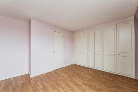 3 bedroom terraced house for sale, Queensway, Tiverton
