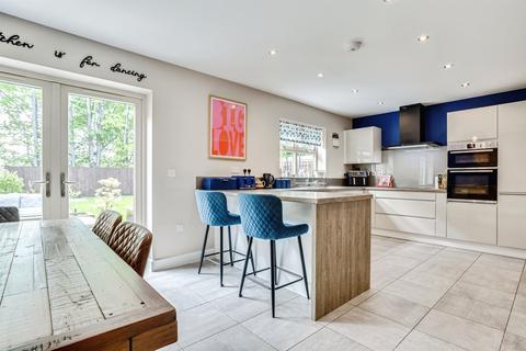 5 bedroom detached house for sale, Lancaster Avenue, Wakefield