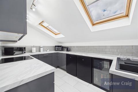 3 bedroom apartment for sale, Field Farm Court, Hedworth Lane, Jarrow