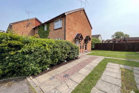 1 bedroom terraced house for sale, Glenfield Road, Luton, Bedfordshire, LU3 2JA