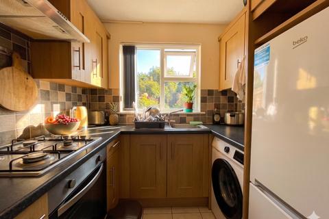 1 bedroom terraced house for sale, Glenfield Road, Luton, Bedfordshire, LU3 2JA