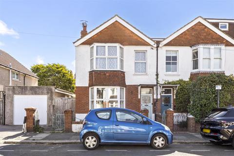 2 bedroom flat for sale, Titian Road, Hove