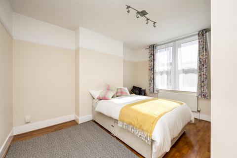 2 bedroom flat for sale, Titian Road, Hove