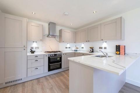 4 bedroom detached house for sale, Hadfield, Glossop, SK13