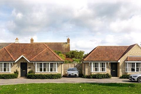 3 bedroom bungalow for sale, Ringwood Road, Walkford, Christchurch, Dorset, BH23