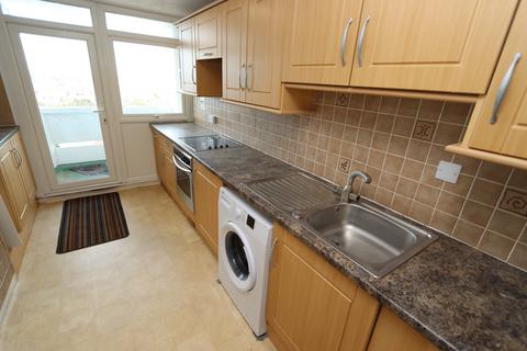 2 bedroom flat for sale, Beacon House, Whitley Bay, Tyne and Wear, NE26 1HW
