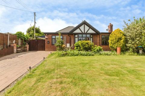 3 bedroom bungalow for sale, Forest Street, Weaverham, Northwich, Cheshire, CW8