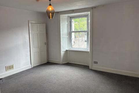 4 bedroom maisonette to rent, Swansacre, Kinross, KY13