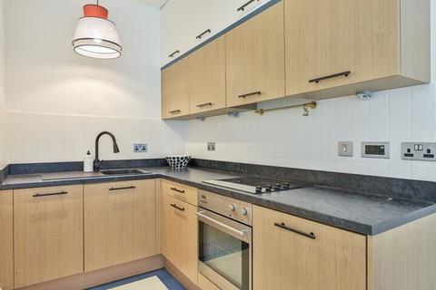 Studio for sale, Chelsea Bridge Wharf, Queenstown Road, London, SW11