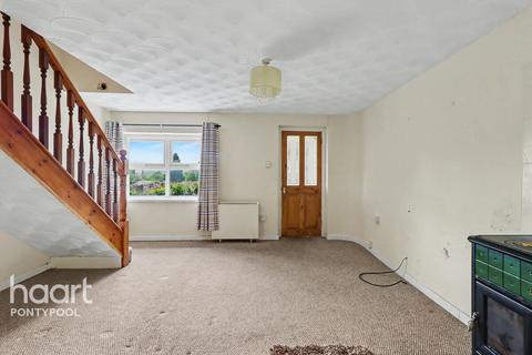 2 bedroom cottage for sale, Varteg Road, Pontypool