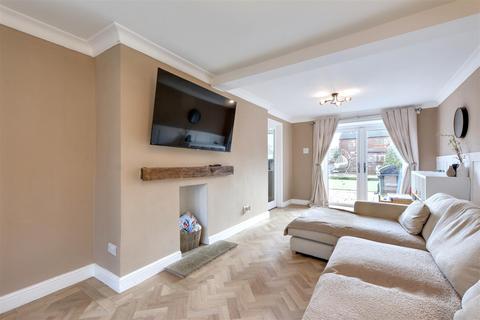 3 bedroom semi-detached house for sale, Park Road, Calverton, Nottingham