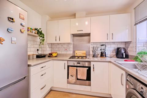 2 bedroom end of terrace house for sale, Candace Place, Hamworthy, Poole, Dorset, BH15